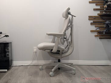 A la izquierda del LiberNovo Omni.