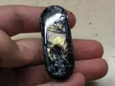 El Mi Band 5 aparentemente explotó mientras estaba siendo cargado. (Fuente de la imagen: Michele Costa)
