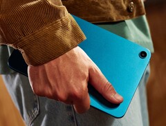 La Alexa Tablet 8 está disponible en rosa, turquesa y gris oscuro.