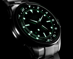 El Atelier GMT Première M1a reduce el tamaño del modelo GMT de la colección a 38 mm, frente a los 40 mm de la caja del GMT24 M1a.