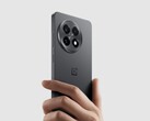 El OnePlus 13R vendido en el Reino Unido y la UE vendrá en una caja más pequeña. (Fuente de la imagen: OnePlus)