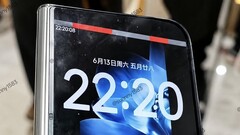 El Xiaomi Mix Fold 5, más compacto y con mayor pantalla, parece aparecer en una primera foto práctica en la que se muestra con HyperOS 4.