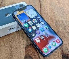 Apple tiene la esperanza de que el iPhone 14 se venda bien. (Fuente: Notebookcheck)