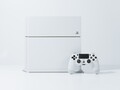 La vida útil de una PlayStation 4 podría estar limitada por su batería CMOS. (Fuente de la imagen: Norbert Levajsics)