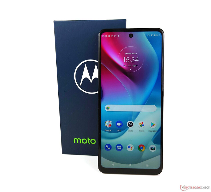 El Motorola Moto G60s en azul tinta