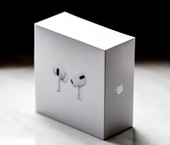 Apple Los AirPods pronto podrán controlar la cámara del iPhone y pausar la música cuando los usuarios se queden dormidos. (Fuente de la imagen: Vasil Korzh)