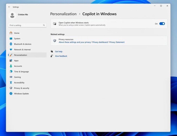 Configuración del lanzamiento automático de Copilot. El destino de esta característica, como todo lo que se ve en una vista previa de Windows Insider, está escrito a lápiz.  (Fuente de la imagen: blog de Windows Insider)