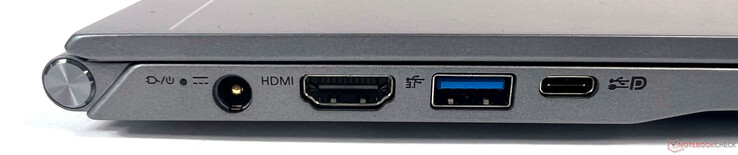 Izquierda: 1 fuente de alimentación, 1 HDMI 2.0 (con HDCP), 1 USB 3.2 Gen 1 (Tipo-A ), 1 Thunderbolt 4 (Tipo-C) con USB 4, DP, PD y carga