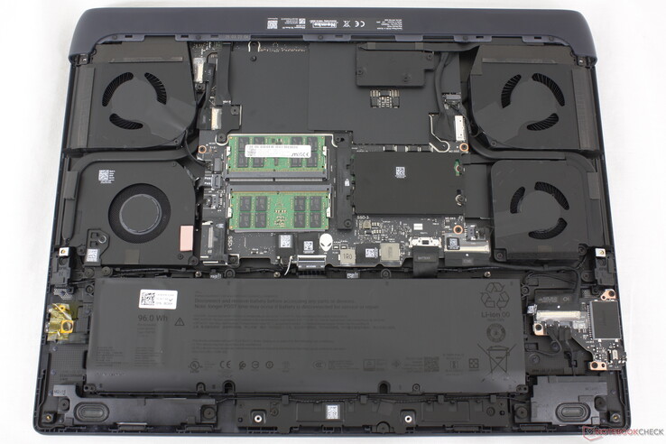 Internos del Alienware 18 Area-51