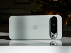 Se dice que la serie Pixel 9 sufre varios errores que rompen el dispositivo tras ser actualizada a la última build pública de Google Android 16. (Fuente de la imagen: Triyansh Gill & Unsplash)