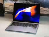 El Galaxy Book6 Ultra será el próximo portátil de Samsung con una dGPU como el Galaxy Book4 Ultra fotografiado aquí (fuente de la imagen: Notebookcheck)