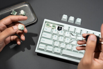 Keychron Q16 HE en blanco menta. (Fuente de la imagen: Keychron)