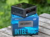 Review del Intel NUC8i3CYSM