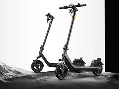 Los e-scooters NIU KQi 200P y KQi 200F (arriba) se pueden encargar por adelantado en Europa. (Fuente de la imagen: NIU)