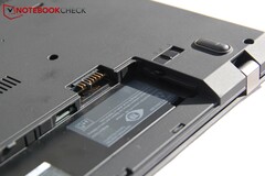 El compartimento de la batería externa del Lenovo ThinkPad T480.