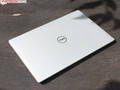 Revisión del portátil Dell XPS 13 9315: Bajo rendimiento, increíble duración de la batería