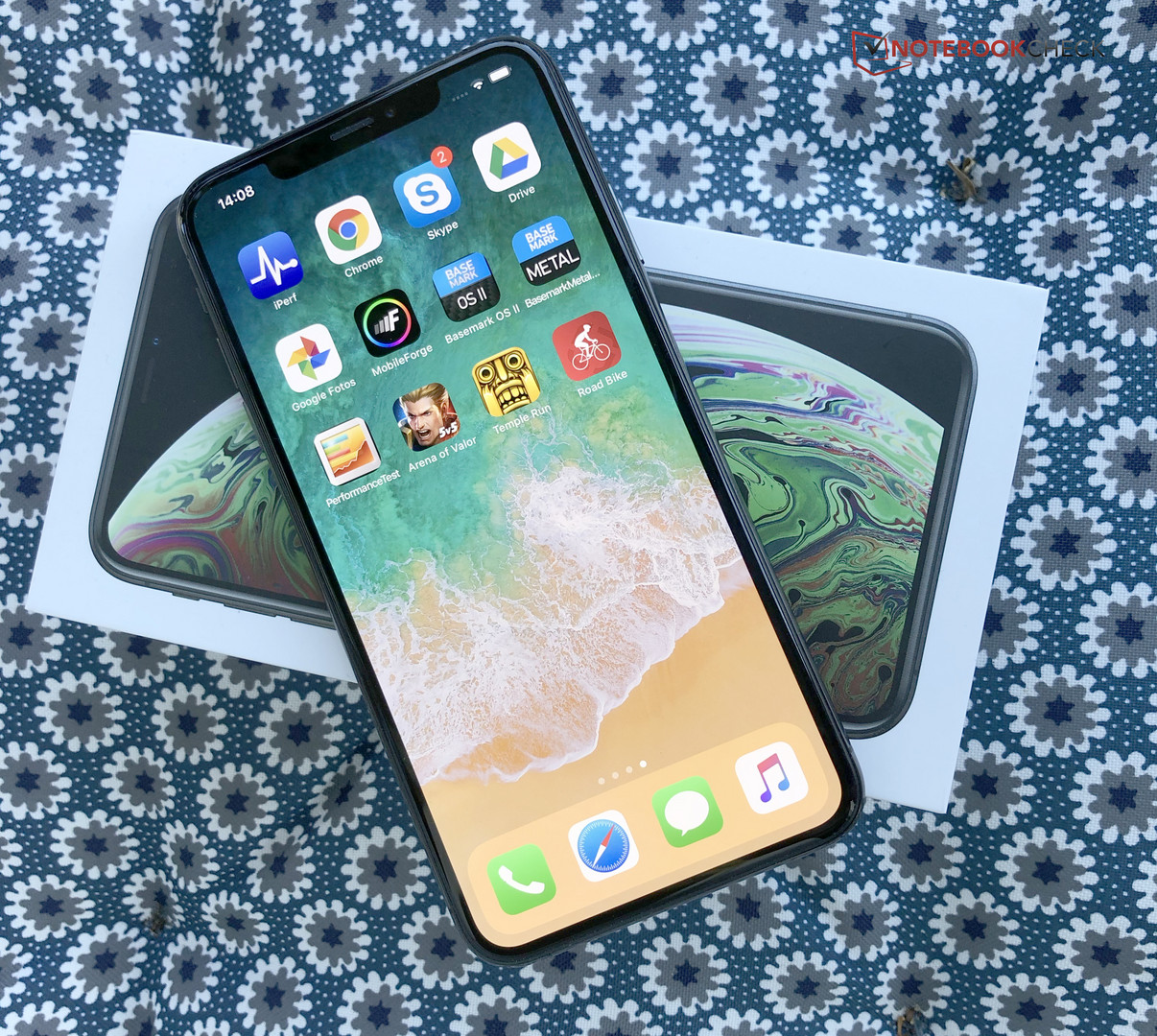 Review Del Smartphone Apple Iphone Xs Max Notebookcheck Org