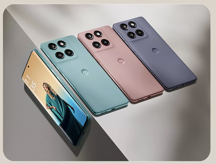 El Motorola Edge 60 Fusion se presenta en las combinaciones de colores amazonita (en acabado efecto lona) y zephry y slipstream (en acabado de piel sintética) validadas por Pantone (Fuente de la imagen: Motorola)