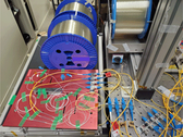 Los ingenieros de NICT pueden haber revolucionado la tecnología de la fibra óptica. (Fuente: NICT)