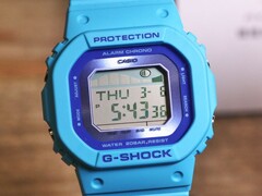 El reloj Casio GLX-S5610-2 (en la imagen) tiene funciones relacionadas con el surf. (Fuente de la imagen: Mynavi News)