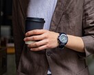 Casio ha puesto a la venta en Europa los relojes de la serie MTG-B4000 (en la imagen, MTG-B4000B-1A2). (Fuente de la imagen: Casio)