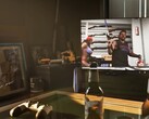 Una captura de pantalla del tráiler 2 de GTA VI mostrando un mando de PlayStation 4