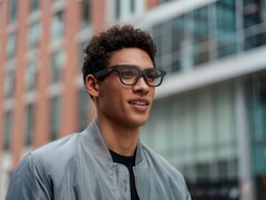 Las gafas Rokid son bastante ligeras, con 49 gramos. (Fuente de la imagen: Rokid)