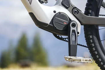 Se utiliza el potente motor M2S de Avinox