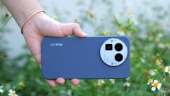 El Realme GT 8 Pro cuenta con un módulo de cámara Ricoh GR intercambiable, según se revela en imágenes prácticas, fotos de prensa y un vídeo promocional. (Fuente de la imagen: @feni_book)