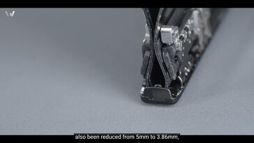 Vivo X Fold3 Pro: La nueva bisagra hecha de fibra de carbono ligera.
