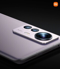 El Xiaomi 12 Lite comparte el diseño de la cámara con sus compañeros premium. (Fuente: Xiaomi)