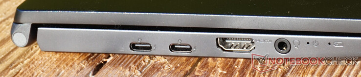 Conexiones a la izquierda: dos Thunderbolt 4, HDMI 2.0, auriculares