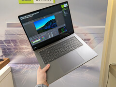 Se dice que el Surface Laptop Ultra cuenta con un teclado excelente.