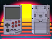 El PiBoy DMGx hace que la Raspberry Pi 5 se parezca a una Game Boy con controles al estilo SEGA Genesis. (Fuente de la imagen: Experimental Pi - editado)