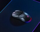 Ratón para juegos Razer Cobra HyperSpeed con iluminación RGB underglow. (Fuente de la imagen: Razer)