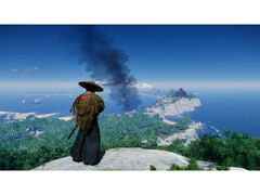 Una toma del paisaje de Ghost of Tsushima que muestra a Jin de pie en una montaña con vistas a la isla. (Fuente de la imagen: Steam)