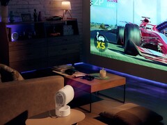 El proyector LG PU700R CineBeam tiene una luminosidad de hasta 1.000 ANSI lúmenes. (Fuente de la imagen: LG)