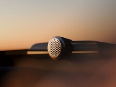 Primer plano de un altavoz de agudos Bowers & Wilkins en el interior del nuevo Volvo EX60. (Imagen: Volvo)