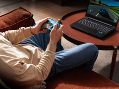 El GameSir G7 Pro Wuchang: Fallen Feathers Edition admite la activación con una sola pulsación con consolas Xbox compatibles. (Fuente de la imagen: GameSir)