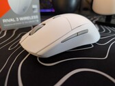 Reseña del SteelSeries Rival 3 Wireless Gen 2: Clics rápidos y agarre firme
