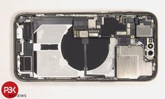 El iPhone 14 Pro Max no es tan fácil de reparar. (Fuente de la imagen: PBKreviews)