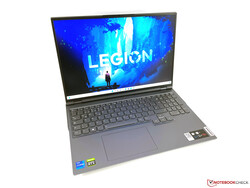 En revisión: Lenovo Legion 5 Pro 16 G7. Modelo de prueba por cortesía de Campuspoint.