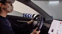 La pantalla Tesla de la Sra. Zheng actuó en una coincidencia aterradora (imagen: Chengdu)