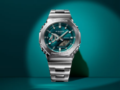 El Casio G-Steel GM2110D-3A1 con esfera azul verdosa, en la imagen. (Fuente de la imagen: Casio)