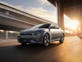 Los posibles compradores tendrán que gastar bastante más dinero para hacerse con el Kia EV6 más barato de 2023 (Imagen: Kia)