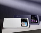 The Lava Agni 3 in Heather Glass and Pristine Glass colorways (Image source: Lava)