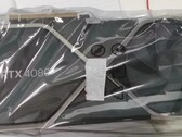 Nvidia estaría trabajando en dos variantes de GeForce RTX 4080 (imagen vía @KittyYYuko en Twitter)