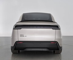 El SUV eléctrico Tesla Model Y L (Fuente de la imagen: Ministerio de Industria y Tecnología de la Información de China)