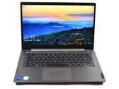 Análisis del Lenovo ThinkBook 14 Gen 2 Tiger Lake: Portátil de oficina con poca resistencia