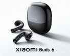 Las Xiaomi Buds 6 en uno de sus tres colores de lanzamiento.